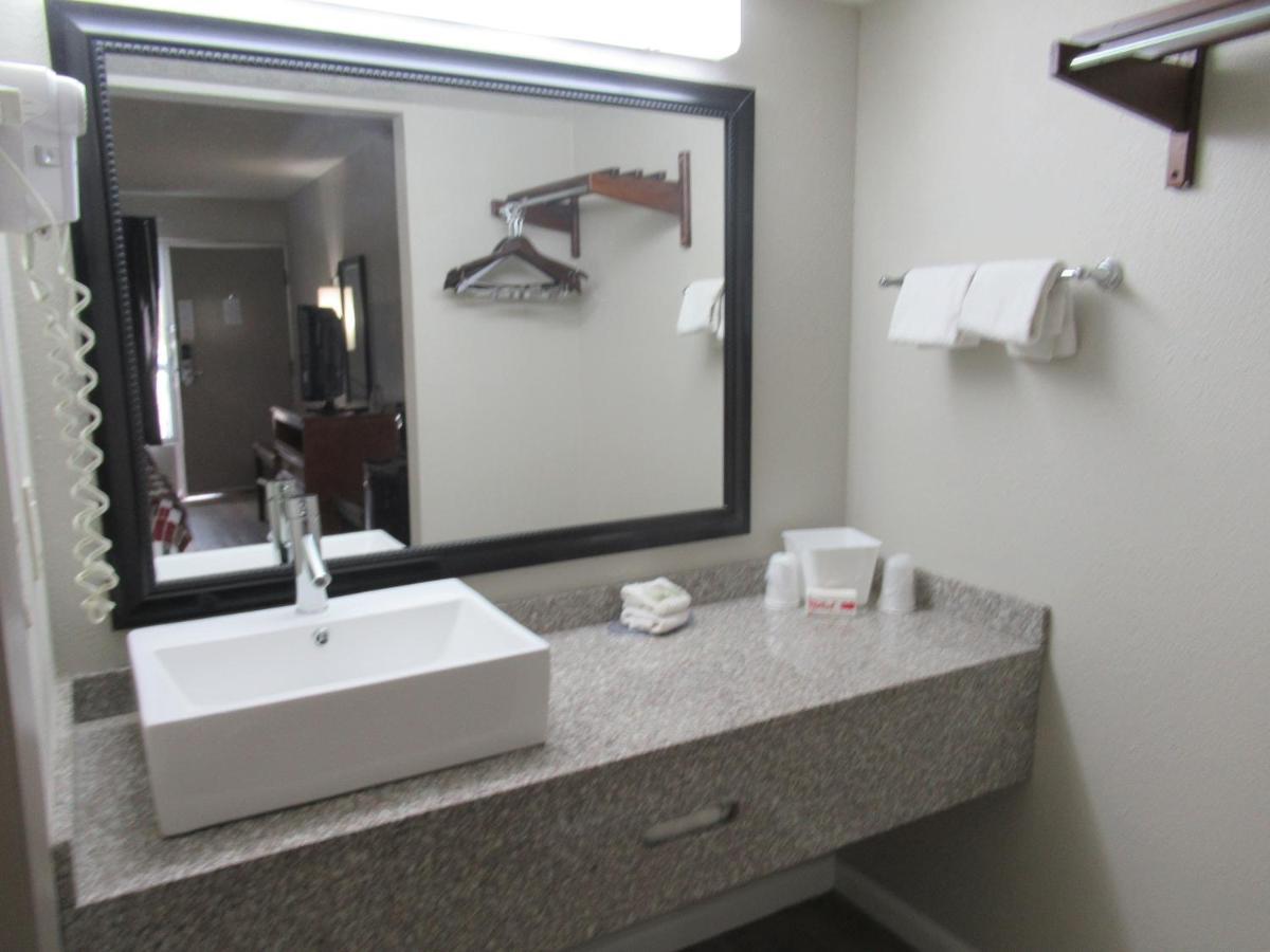 Red Roof Inn Walton - Richwood Esterno foto