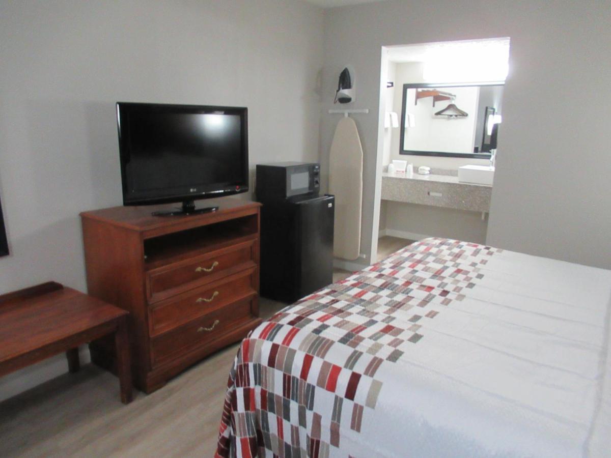 Red Roof Inn Walton - Richwood Esterno foto