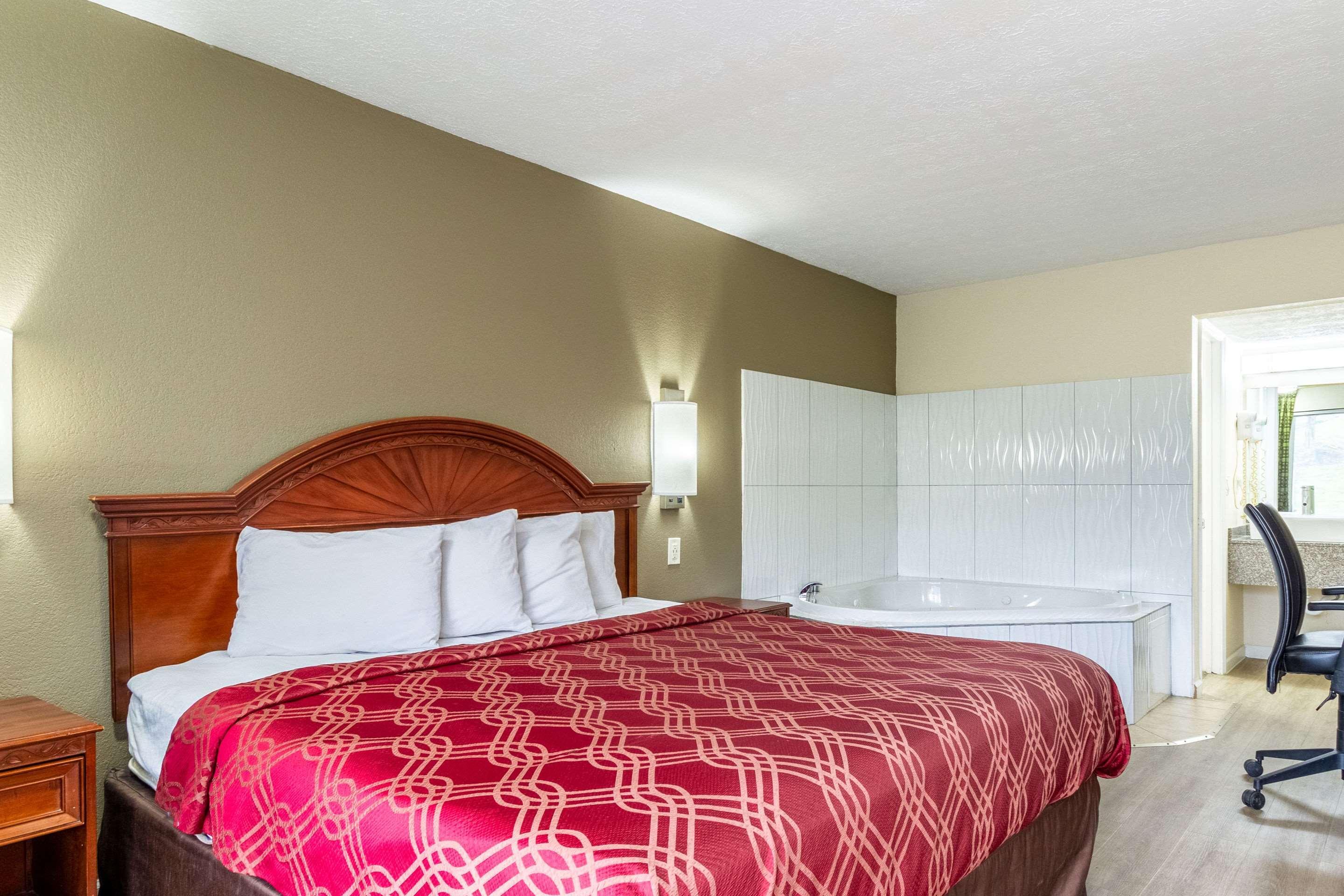 Red Roof Inn Walton - Richwood Esterno foto