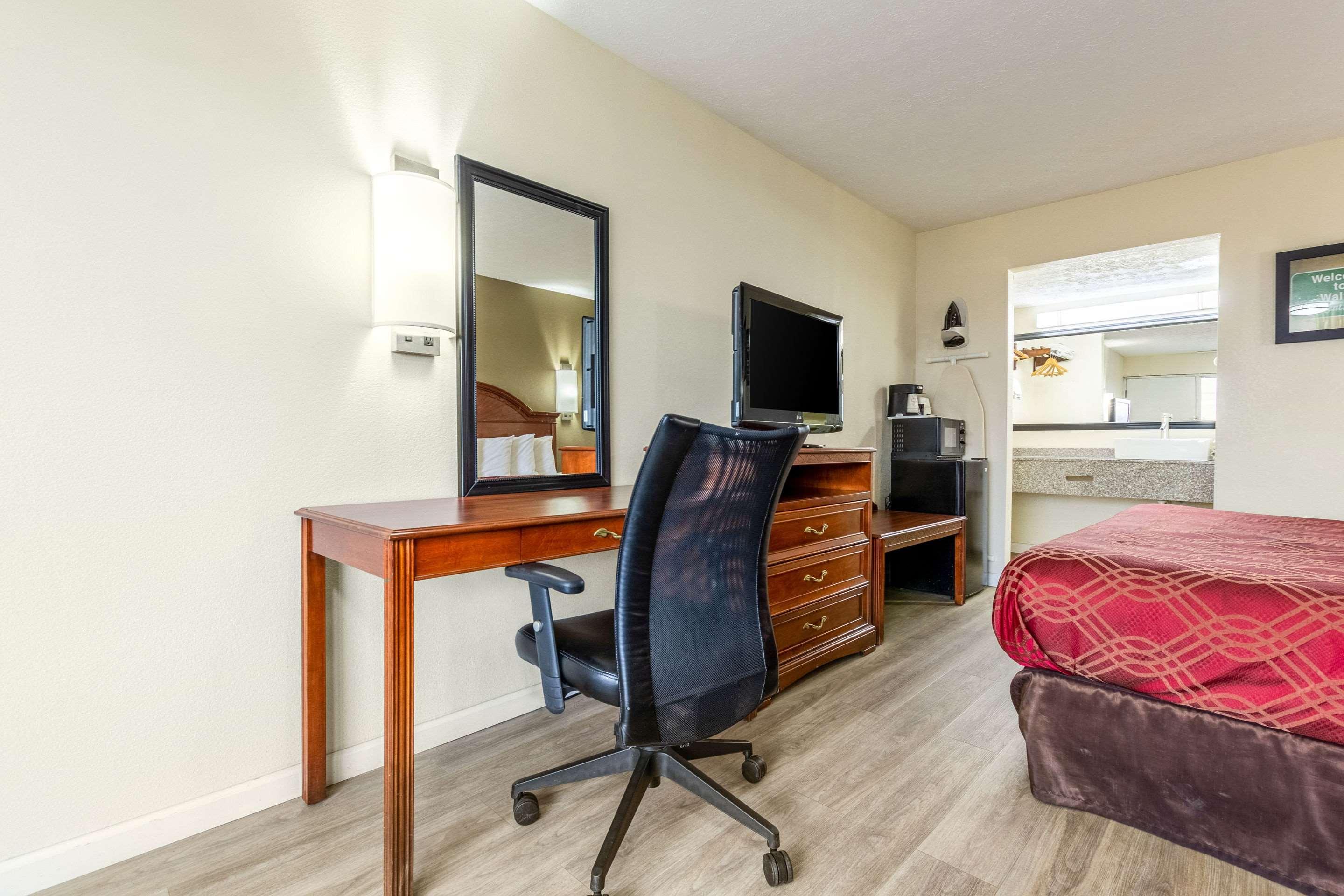 Red Roof Inn Walton - Richwood Esterno foto